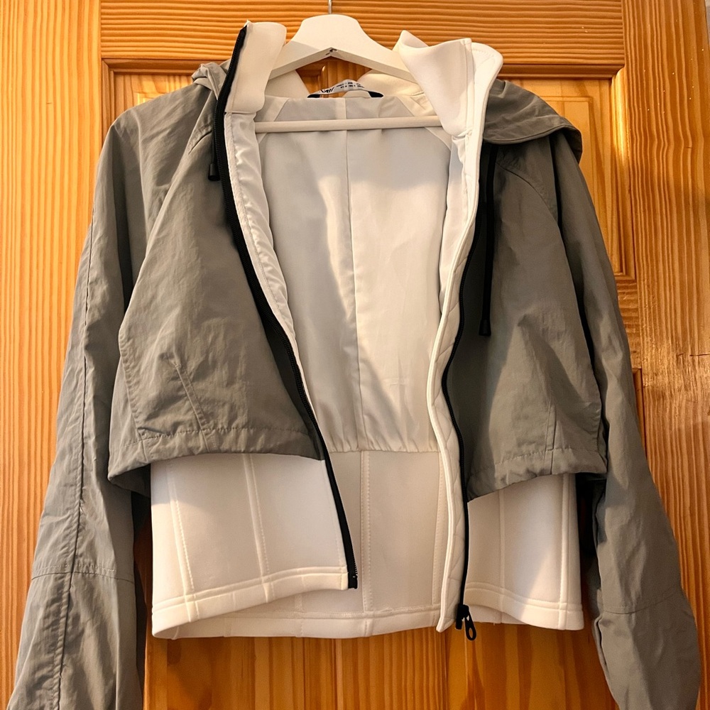 Zara Gray and White Utility Jacket